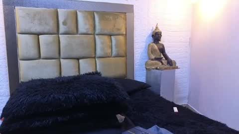 ximena online show from March 4, 2025, 8:57 am