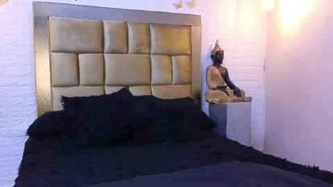 ximena online show from September 23, 2025, 7:50 pm