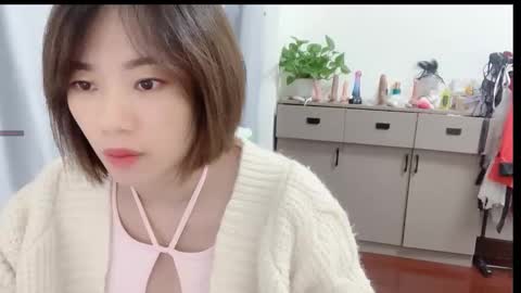 xinbao799322 online show from October 28, 2025, 1:36 pm