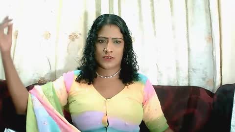 XIndianXFireBallx online show from March 4, 2025, 5:42 am