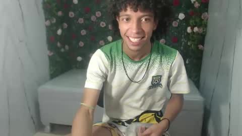 xion_ez online show from October 31, 2025, 8:54 pm