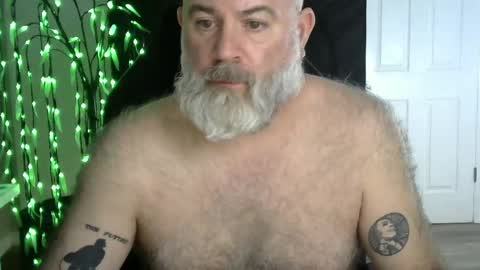MrSlowBurn77 online show from May 6, 2026, 2:29 am