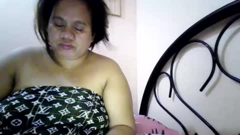 Snapshot of xjuicytits chatting on February 23, 2026, 1:47 am xjuicytits online show from February 23, 2026, 1:47 am