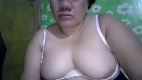 Snapshot of xjuicytits chatting on April 6, 2026, 12:28 pm xjuicytits online show from April 6, 2026, 12:28 pm