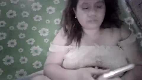 Snapshot of xjuicytits chatting on April 7, 2026, 11:15 pm xjuicytits online show from April 7, 2026, 11:15 pm