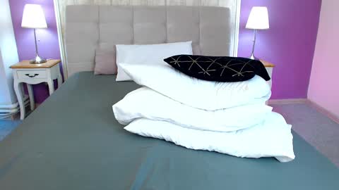 Kim online show from March 10, 2025, 10:37 am