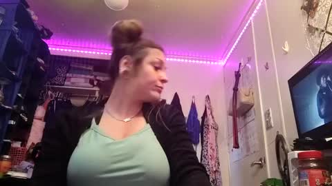 Snapshot of xkittymeowz chatting on May 13, 2026, 1:41 pm xkittymeowz online show from May 13, 2026, 1:41 pm