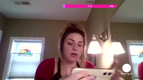 Snapshot of xkittymeowz chatting on May 19, 2026, 4:35 pm xkittymeowz online show from May 19, 2026, 4:35 pm