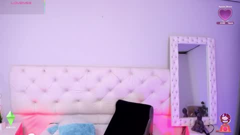 Ximena online show from September 25, 2025, 3:54 am