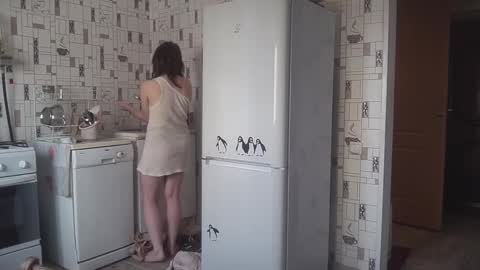 Luna online show from February 6, 2026, 6:29 am