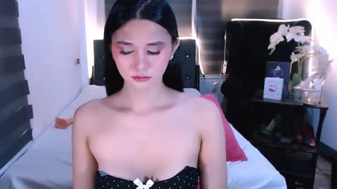 xmissalison online show from September 20, 2025, 12:11 am