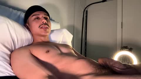 xmomentumx online show from December 22, 2024, 6:04 pm