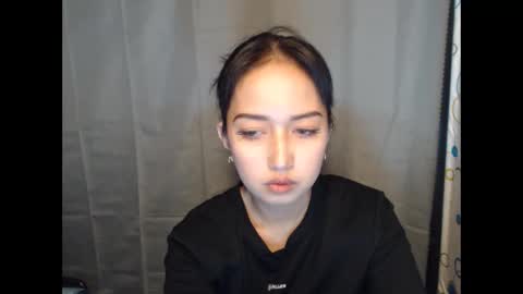 Ilove play tab00 and dirty show on wsp or tg and isell many videos and naked photos there online show from April 22, 2026, 4:37 am