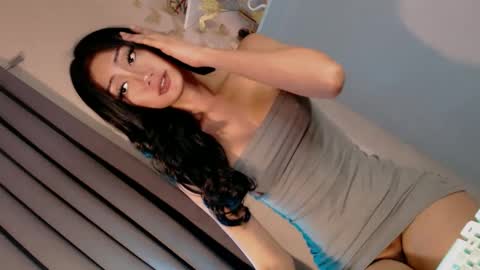 JACKY DELOS SANTOS online show from January 9, 2025, 12:35 am