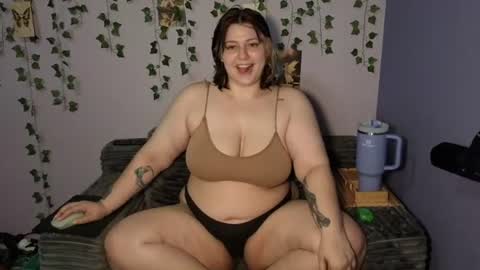 Snapshot of xo_bambi_xo chatting on July 21, 2026, 12:46 am Bambi online show from July 21, 2026, 12:46 am