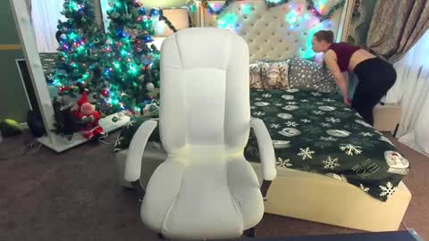 Monica online show from December 10, 2024, 12:49 pm