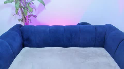 xoxo_angel online show from February 25, 2026, 2:27 pm