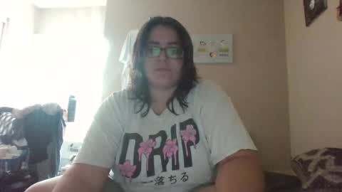 xoxonoula online show from July 26, 2026, 4:47 pm