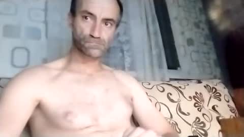 xploid1982 online show from September 24, 2025, 10:57 pm