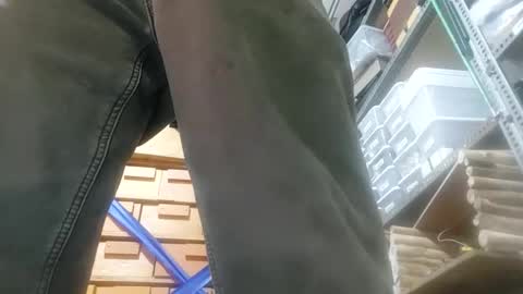 Xploringus online show from November 19, 2025, 10:21 pm