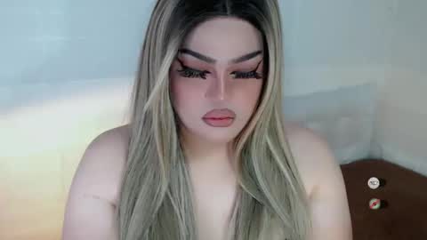 xsabbylicious69 online show from November 7, 2025, 3:17 am