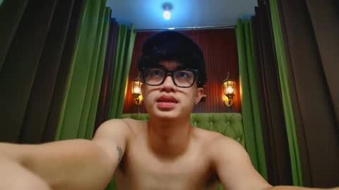 Snapshot of xsianhotcocxx chatting on June 6, 2026, 3:50 pm xsianhotcocxx online show from June 6, 2026, 3:50 pm