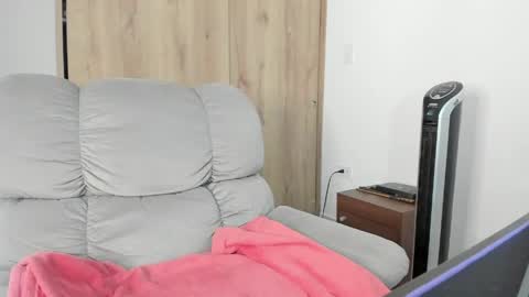 Snapshot of xspecialroomx chatting on May 2, 2026, 7:30 pm Hellen Sofia instagram hellen5546 online show from May 2, 2026, 7:30 pm