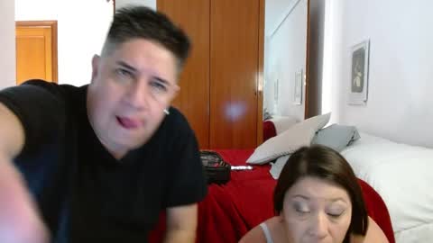 thiagoeva online show from April 21, 2026, 7:47 am