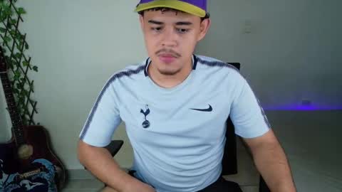 xtranherr online show from February 25, 2026, 2:43 am