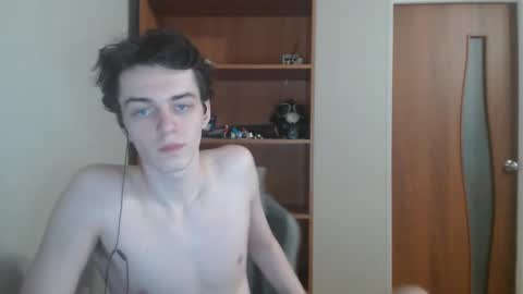 traqqq online show from November 27, 2025, 9:17 pm