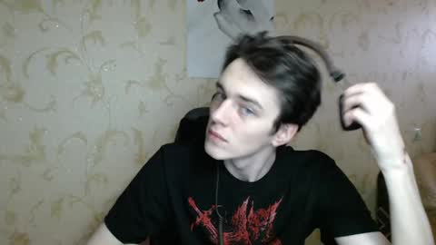 traqqq online show from March 20, 2026, 2:11 pm