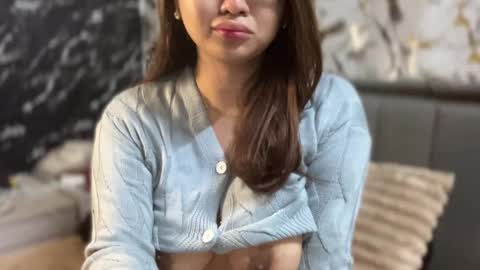 xtremelyasian online show from May 18, 2026, 4:13 pm