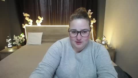 xx daniella xx online show from April 23, 2026, 6:47 am