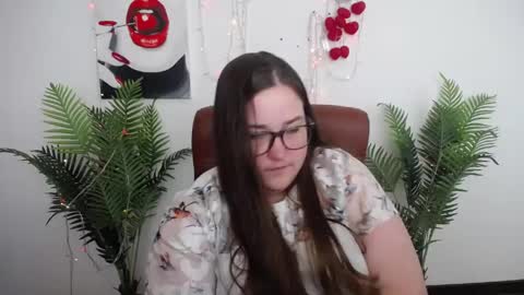 Snapshot of xx_daniella_xx chatting on May 13, 2026, 6:44 am xx daniella xx online show from May 13, 2026, 6:44 am