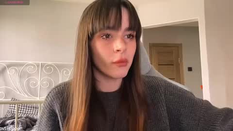 Snapshot of xx_lily chatting on April 28, 2026, 10:09 am Lily online show from April 28, 2026, 10:09 am