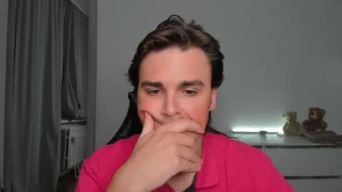 raul online show from October 20, 2025, 2:01 am