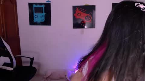 Jacky online show from November 19, 2025, 6:30 pm