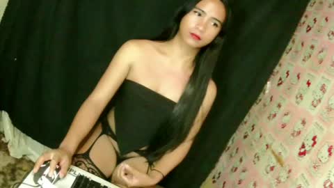 Snapshot of xxalthealicousxx chatting on June 2, 2026, 5:48 pm althea online show from June 2, 2026, 5:48 pm