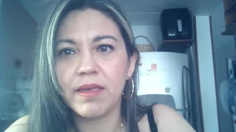 antonella online show from September 29, 2025, 3:50 pm