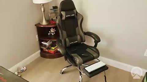 XxDreamBoyxX online show from November 13, 2025, 7:46 pm