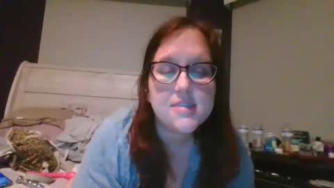 xxfrecklez online show from February 3, 2025, 3:09 am