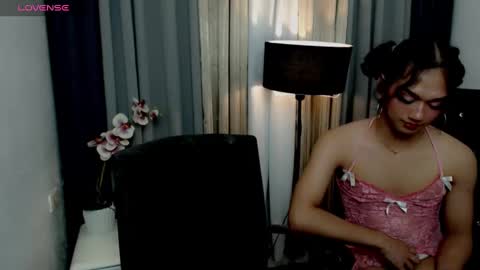 Snapshot of xxgoddessofsatisfactionxx chatting on February 25, 2025, 2:00 pm Sophie online show from February 25, 2025, 2:00 pm