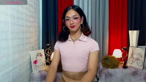 Snapshot of xxgoddessofsatisfactionxx chatting on February 28, 2025, 5:59 am Sophie online show from February 28, 2025, 5:59 am