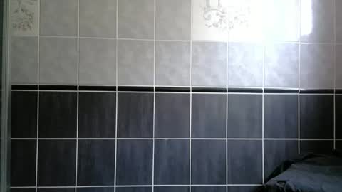 Katie online show from April 29, 2026, 12:20 pm