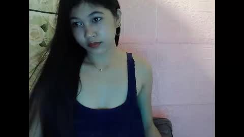 xxhoneylet06 online show from September 10, 2025, 3:12 pm