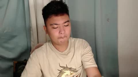 Loyd online show from December 19, 2024, 2:35 pm