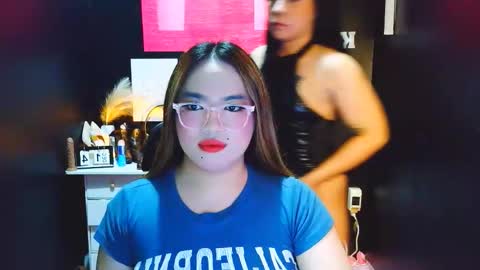 xxirene online show from December 14, 2025, 3:01 am