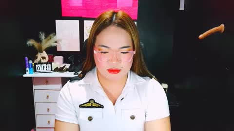 xxirene online show from January 11, 2026, 5:01 am