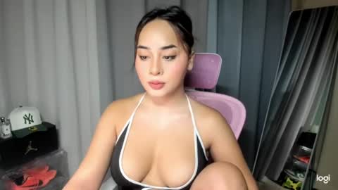 Snapshot of xxjasminfoxxx chatting on July 19, 2026, 11:14 am xxjasminfoxxx online show from July 19, 2026, 11:14 am