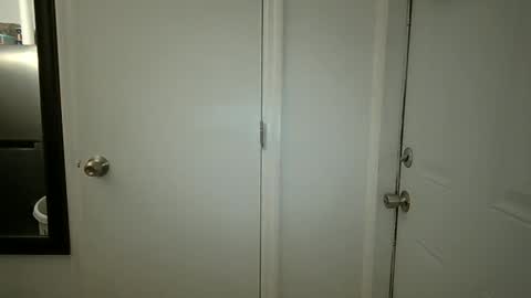 XxJasoneecxX online show from January 13, 2025, 5:44 am